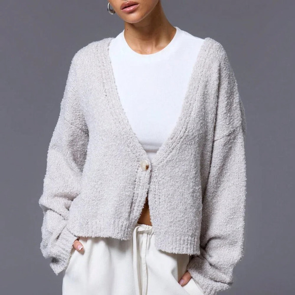 Sweaters - Light Grey Casual Women's One Button Long Sleeve Knit Cardigan